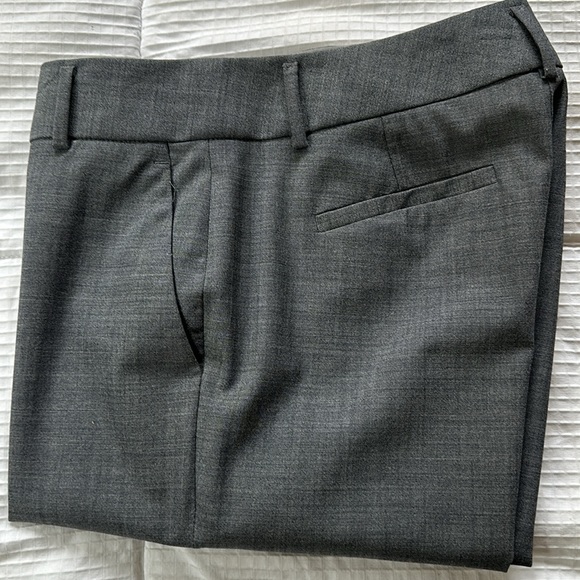 Banana Republic wool dress pants, women’s size 6 - Picture 6 of 6